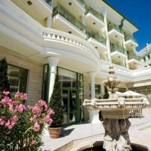 Фотография гостиницы Hotel Romance & Family Suites