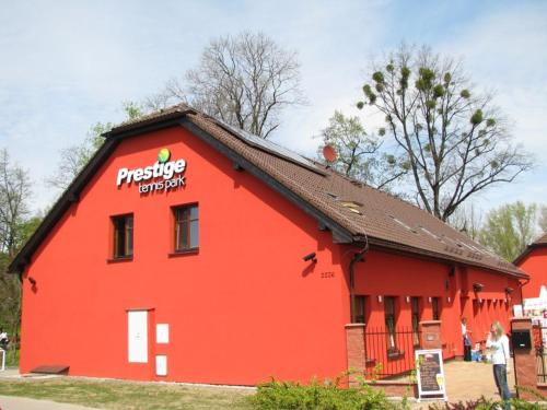 Фотография гостевого дома Penzion Prestige Tennis Park