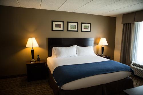 Фотография гостиницы Holiday Inn Express Milford, an IHG Hotel
