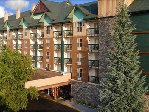 Фотография гостиницы Grand Smokies Resort Lodge Pigeon Forge