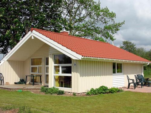 Фотография гостевого дома Two-Bedroom Holiday home in Gelting 3