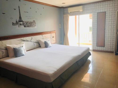 Фотография гостиницы Mayfa Hotel - SHA extra plus