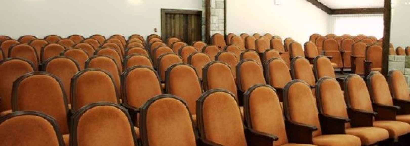 Фотография конференц-зала Такмак