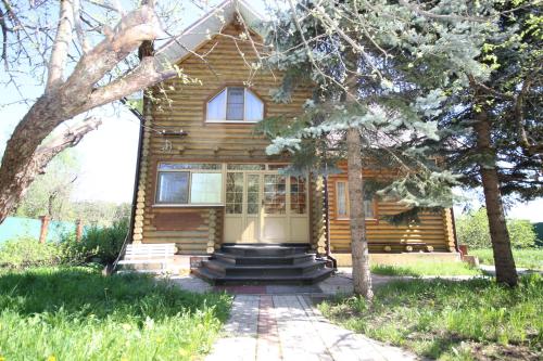 Фотографии гостевого дома
Загородный дом На Дзержинского, 42а