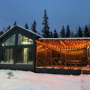 Фотография Коттеджа Частный дом Волчье Логово - комфортный уединённый дом в лесу