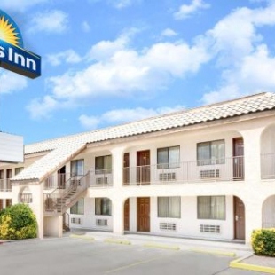 Фотография мотеля Days Inn by Wyndham Kingman East