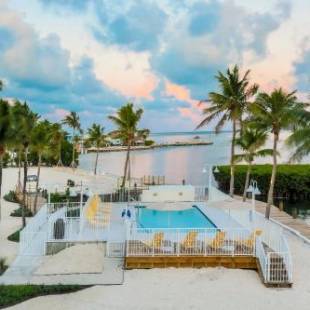 Фотографии гостиницы
Fisher Inn Resort & Marina