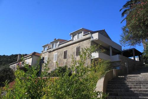 Фотография гостевого дома Apartments with WiFi Lastovo - 8343