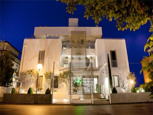 Фотография гостиницы Hotel Madalù