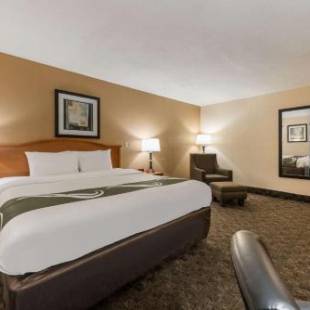 Фотографии гостиницы 
            Quality Inn & Suites