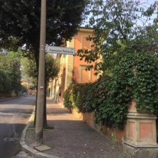 Фотографии мини отеля
B&B La Castagnina