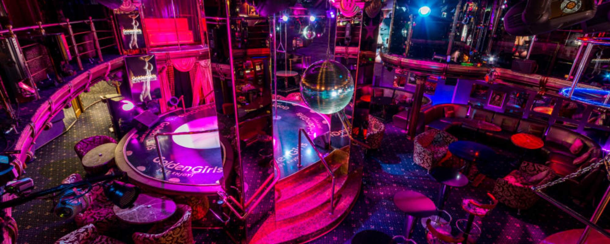 Фотографии банкетного зала Golden Girls Зал 1 этажа