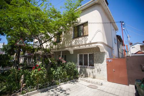 Фотография гостевого дома Людмила на Гоголя, 5а