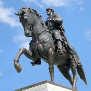 Фотография Памятник князю Михаилу Тверскому 