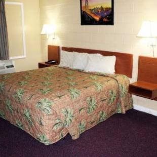 Фотографии мотеля
Royal Inn