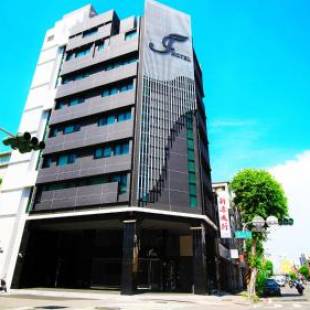 Фотографии гостиницы
J-HOTEL