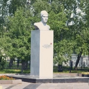Фотография памятника Памятник Муллану Вахитову