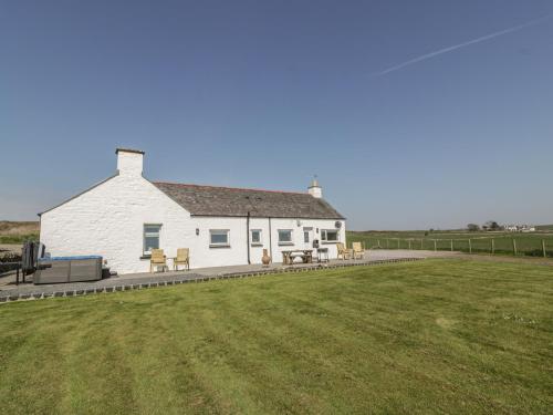 Фотографии гостевого дома 
            Longforth Farm Cottage, Newton Stewart