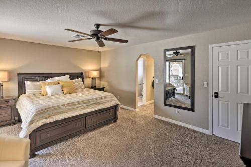 Фотографии гостевого дома
Home with Pool, Mtn Views Less Than 1Mi to Lake Access