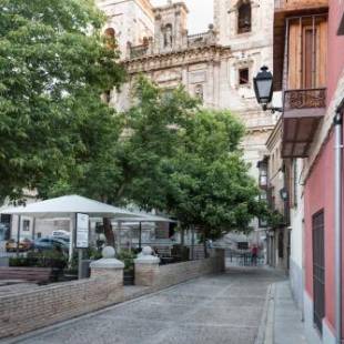 Фотографии гостевого дома
La Dama del Jardín del Nuncio