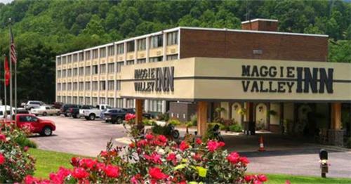 Фотография гостиницы Clarion Hotel Conference Center