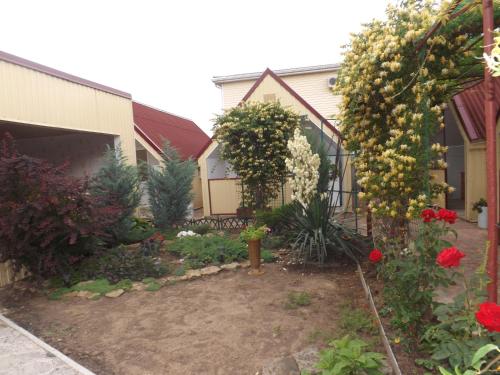 Фотографии гостевого дома
У Ольги Голубицкая, переулок Озёрный д.2А