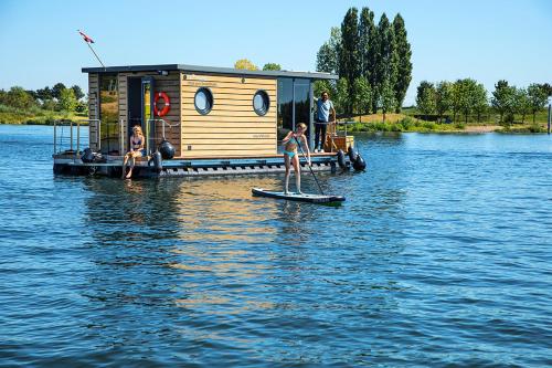 Фотографии мини отеля 
            Otter Easy Houseboats, Comfortklasse M huisboot Hausboot