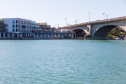 Фотография гостиницы Heat Hotel