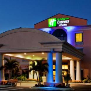 Фотографии гостиницы
Holiday Inn Express Lake Okeechobee, an IHG Hotel