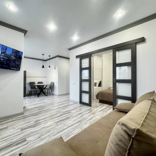 Фотография квартиры Квартира Дизайнерская евродвухкомнатная квартира в центре города