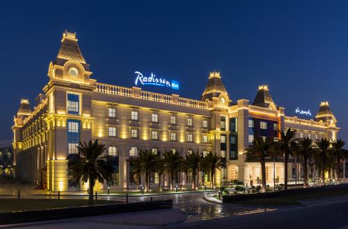 Фотография гостиницы Radisson Blu Hotel, Ajman