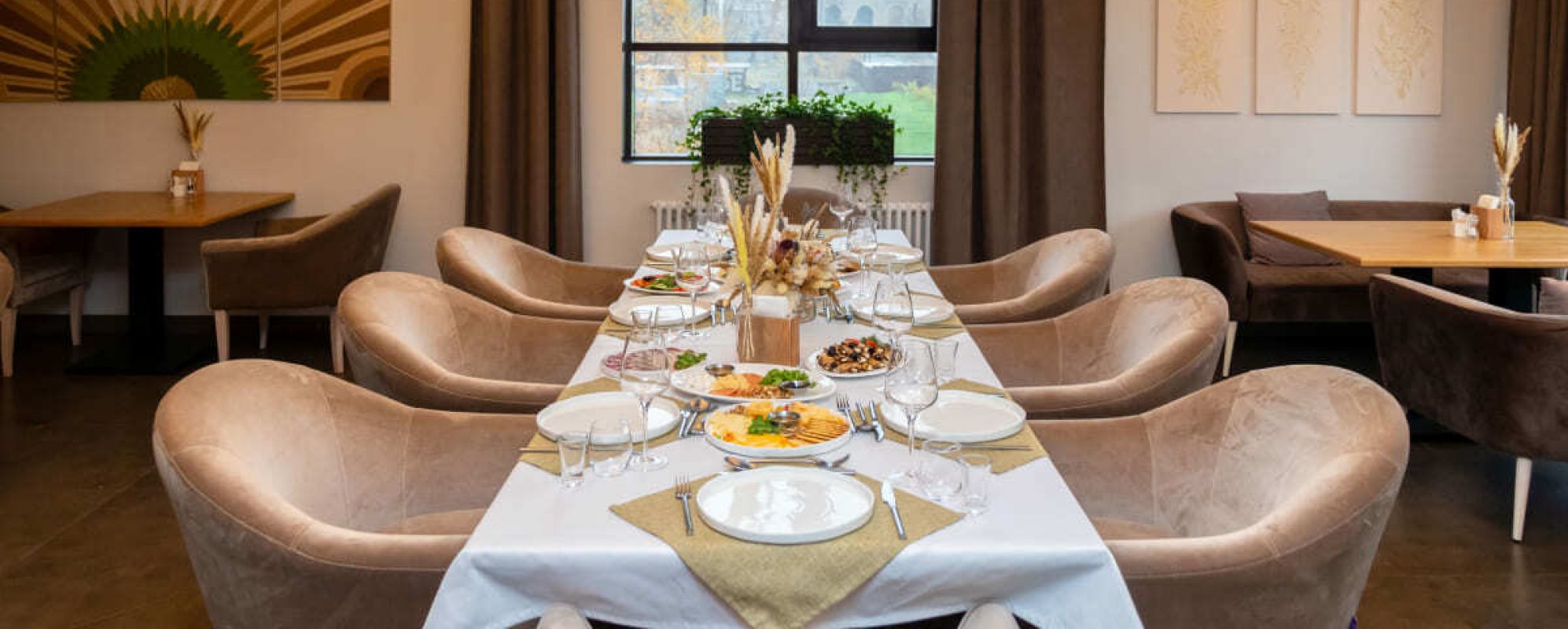 Фотографии банкетного зала Светлый зал для торжеств в DIVINE