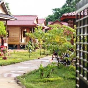 Фотографии гостевого дома
The Hidden Oasis Bungalows