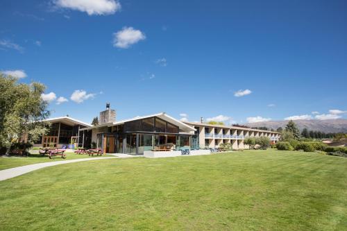 Фотография гостиницы Wanaka Hotel