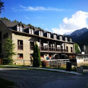 Фотографии хостела 
            Alberg Les Daines