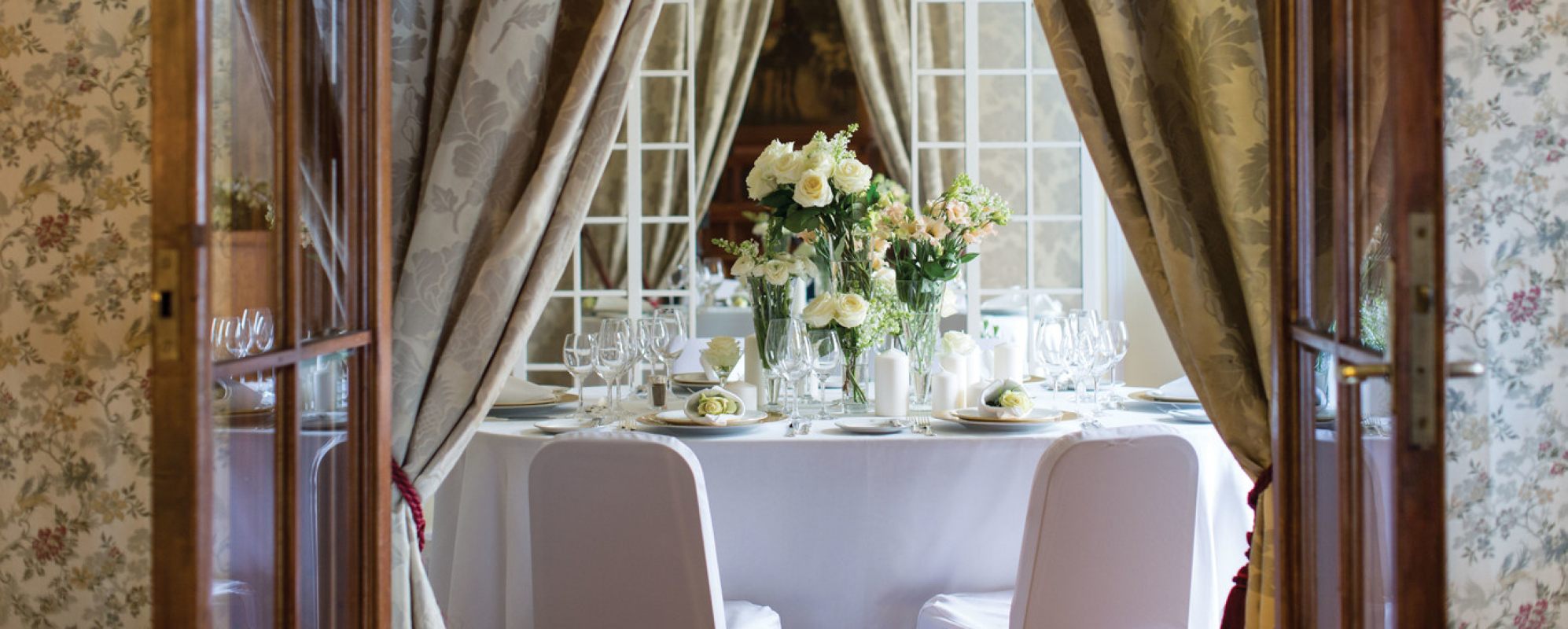 Фотографии банкетного зала Музейная комната