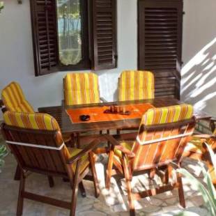 Фотографии гостевого дома
Apartments with a parking space Stinjan, Pula - 2279