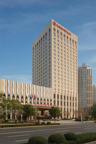 Фотография гостиницы Wanda Realm Chifeng Hotel