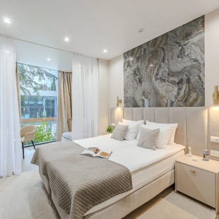 Фотография квартиры Апартаменты в центре Адлера с бассейном УК Вознесенский