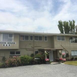 Фотографии мини отеля 
            Brook House B&B & Cottages