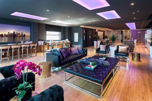 Фотография квартиры Event Loft Venue | 4 Bedroom Loft at the Holland Hotel Montreal by Simplissimmo