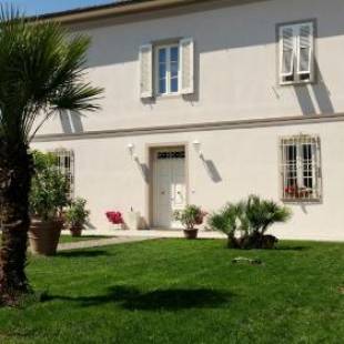 Фотографии мини отеля
Villa Armonia