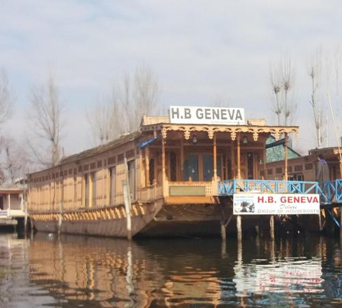 Фотография мини отеля Geneva Group Of House Boats