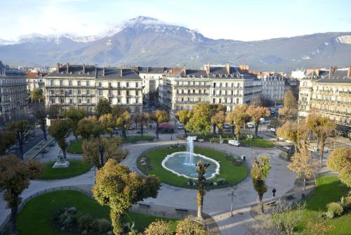 Фотография гостиницы Hôtel d’Angleterre Grenoble Hyper-Centre