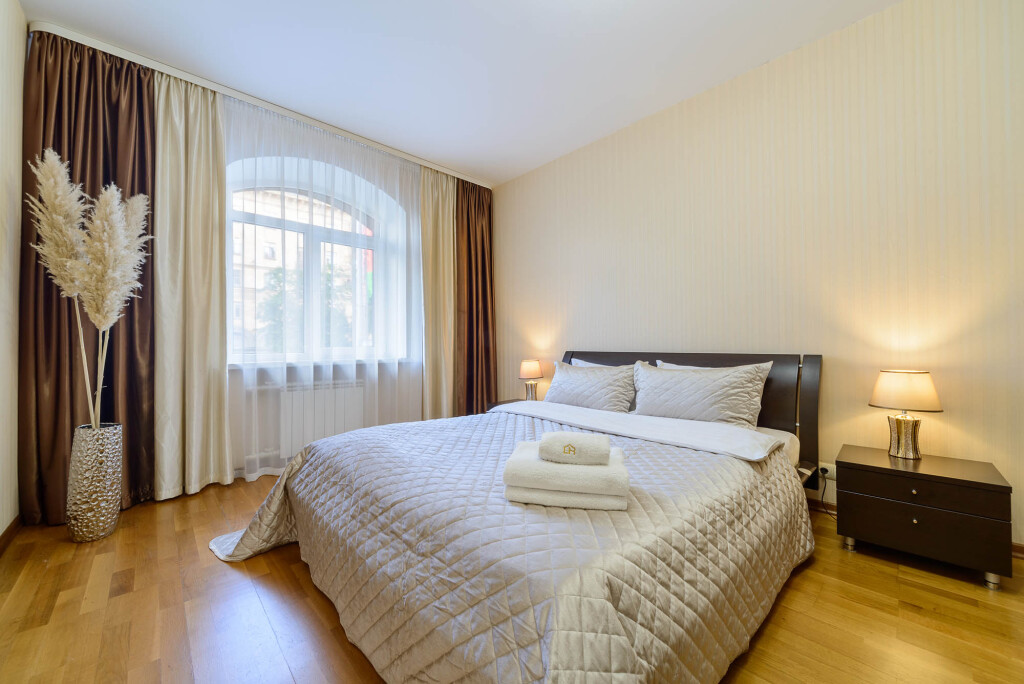 Фотография квартиры Апартаменты 2-комнатные HomeApart Ленина, 2