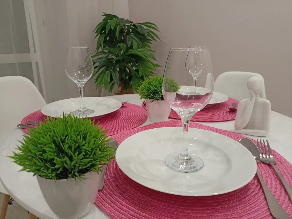 Фотография квартиры Апартаменты 1-комнатные сети «Все в гости» для 4-х на ул.Кузнецова 97А на 8 этаже