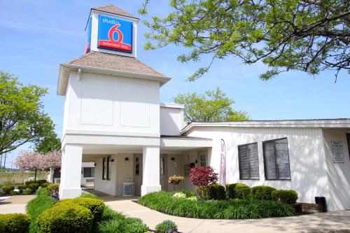 Фотография гостиницы Suburban Extended Stay Hotel