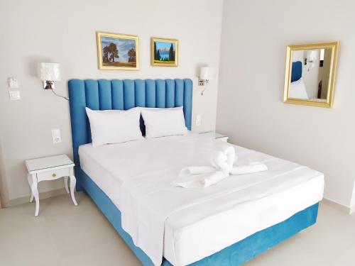 Фотографии апарт отеля
Light Blue Hotel