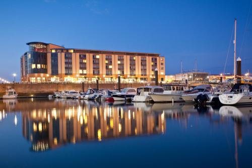 Фотография гостиницы Radisson Blu Waterfront Hotel, Jersey