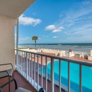 Фотография гостиницы Quality Inn Daytona Beach Oceanfront